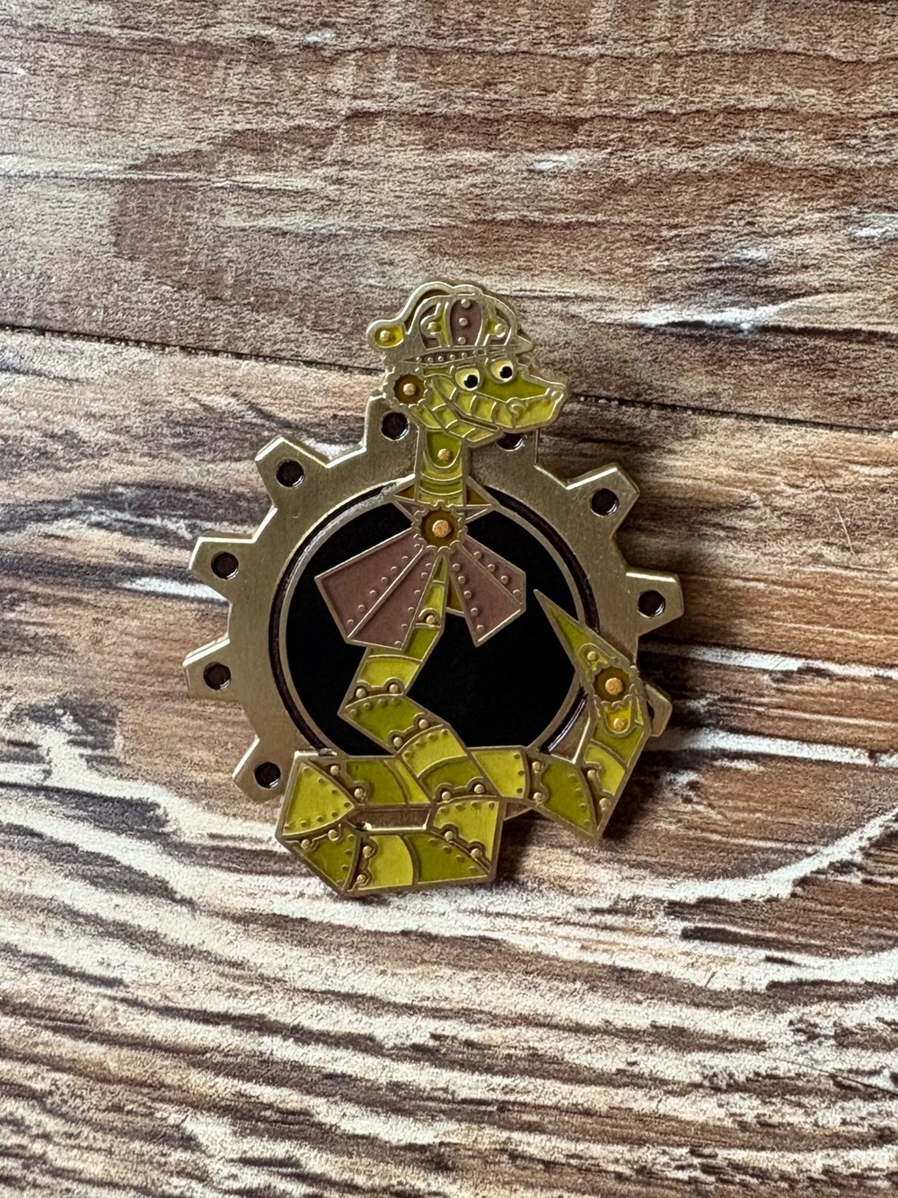Disney Robin Hood Sir Hiss Villains Mechanical Mischief Limited Release Pin
